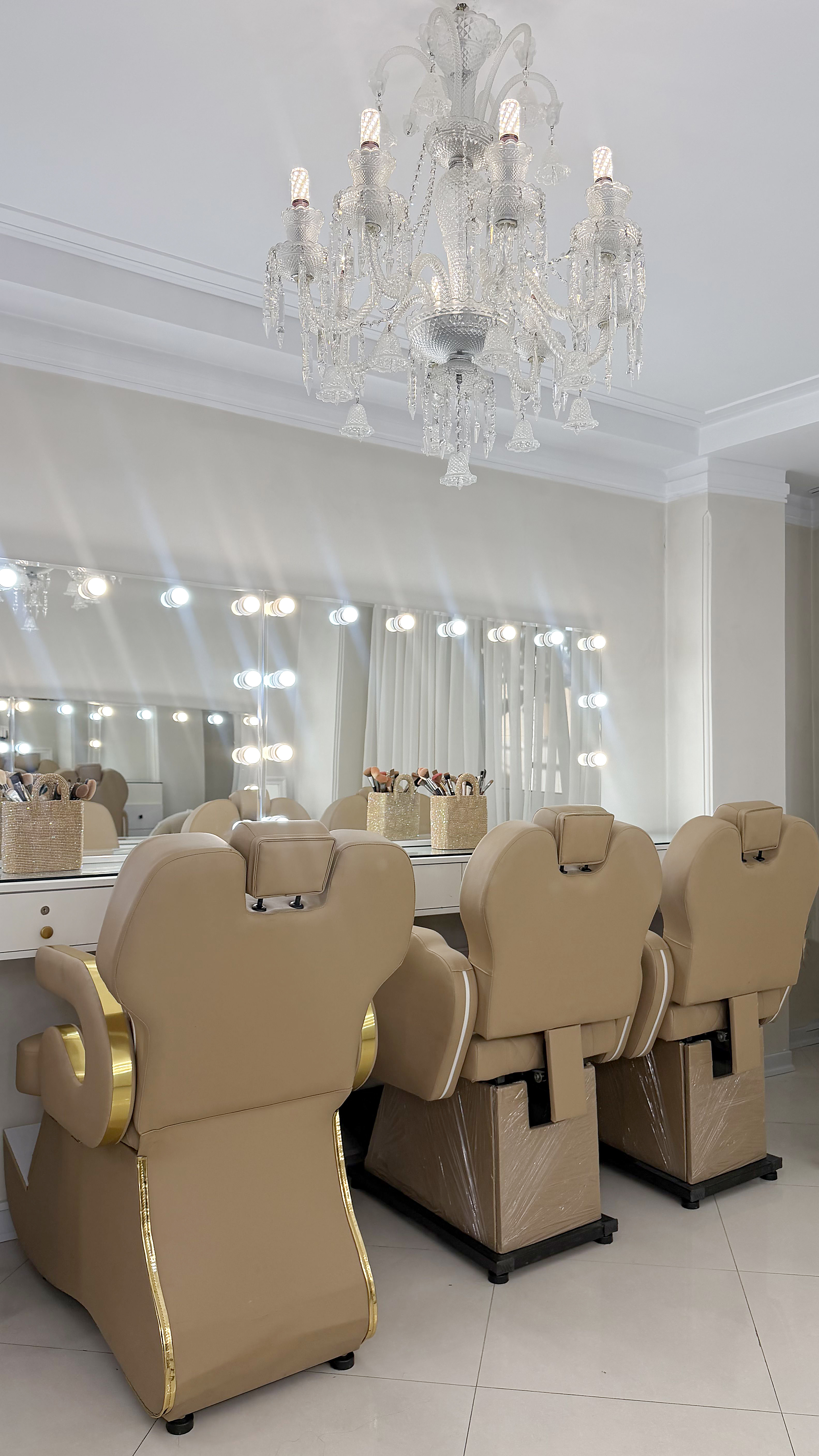 M8 Beauty Center